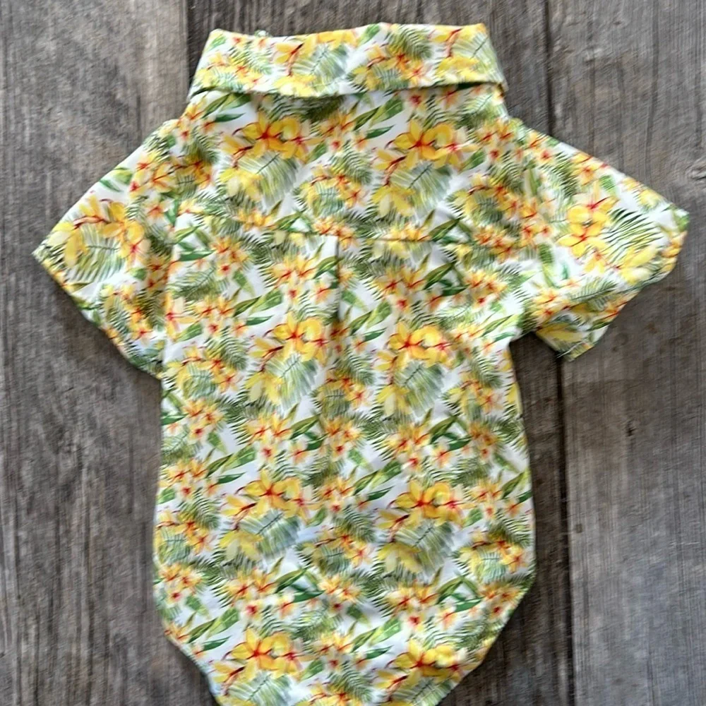 Hawaiian dog dress shirt medium
